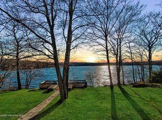 85 Old Lake Rd, Jefferson Township, PA 18436