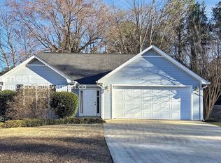 161 Lake Ter, Alabaster, AL 35007