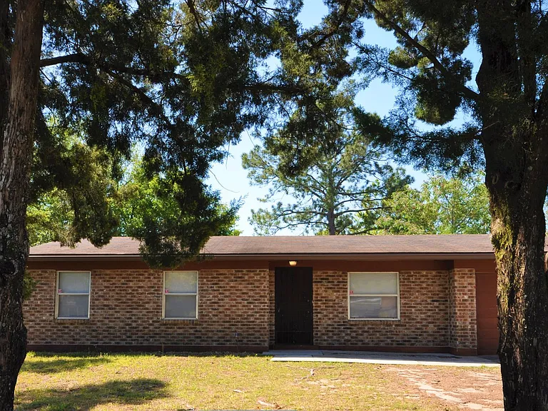10930 Whitly Ct — Photo 1
