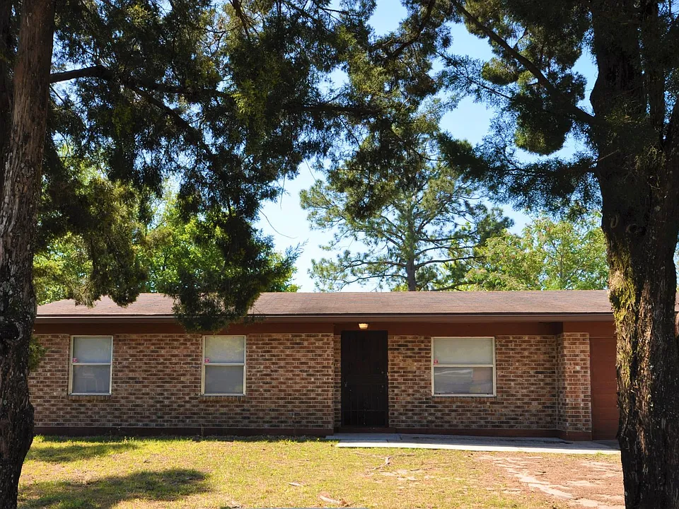 10930 Whitly Ct
