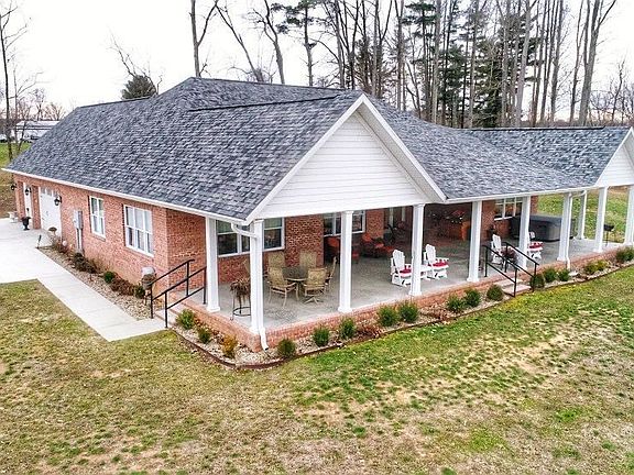 4th image of 259 Pineview Dr