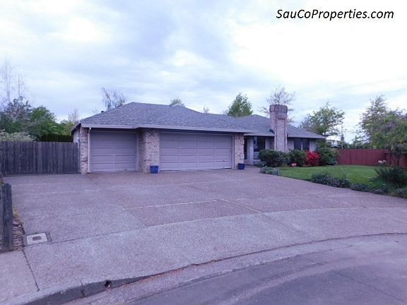2nd image of 1815 NE 57th Ave