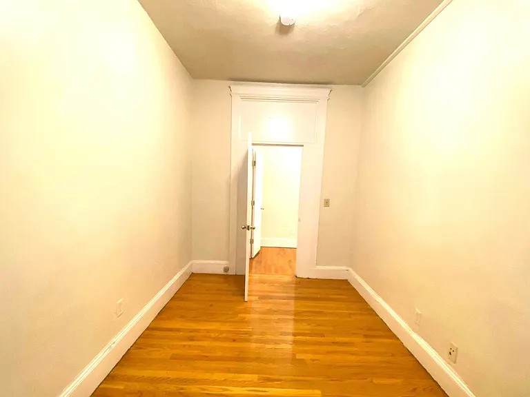 165 Hemenway St #5 — Photo 5