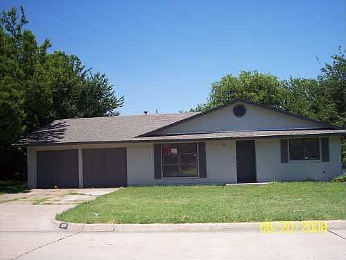 1st image of 309 Salem Dr