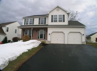 145 Birdsong Way, Pottstown, PA 19464
