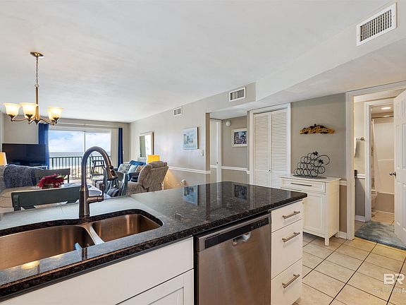 5th image of 645 Plantation Rd #6602