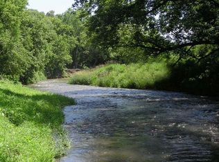 715 S Kalamazoo St, Paw Paw, MI 49079