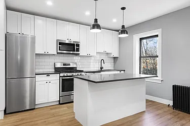 Rented by HomeCanvasr NY, Inc.