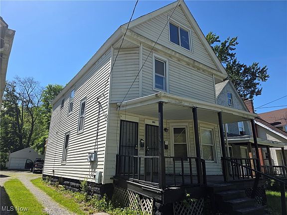 2nd image of 911 East Ave
