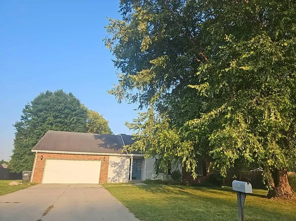 2011 S Haverhill Dr, Yorktown, IN 47396