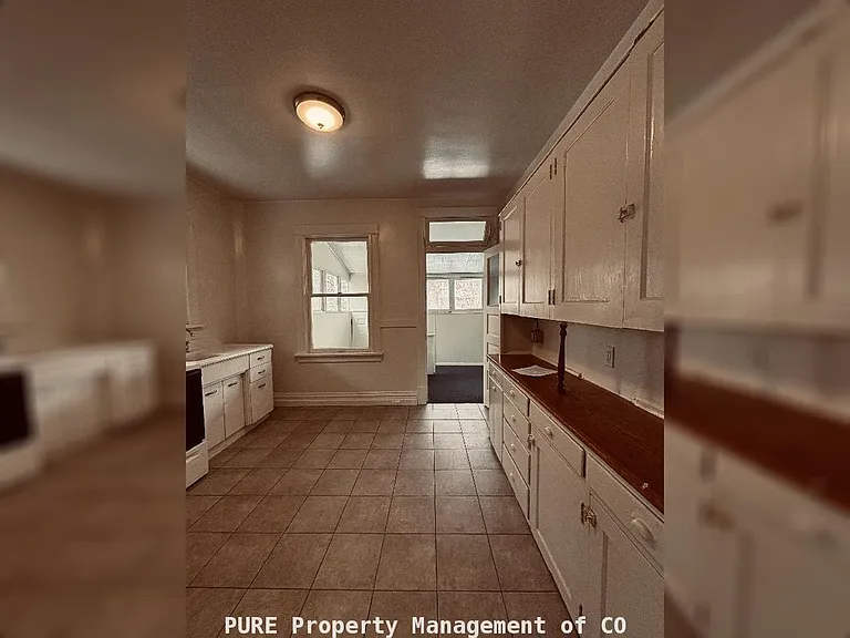 2751 W Denver Pl — Photo 7