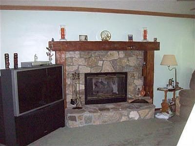 2nd image of 110 Vivian St