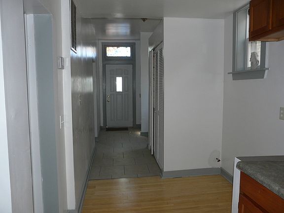 4th image of 2237 S Christiana Ave