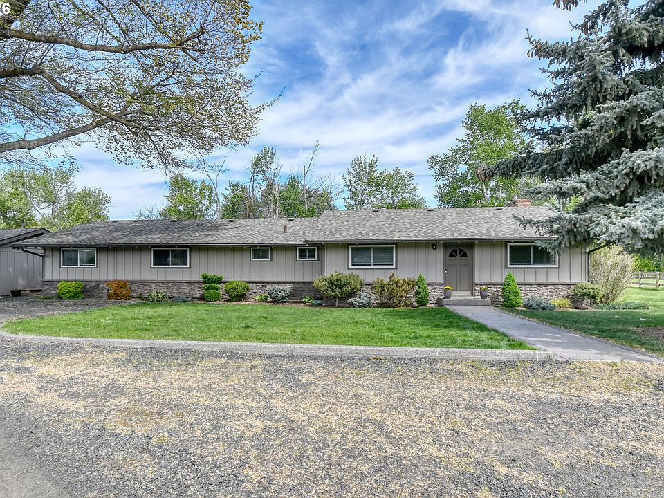 1st image of 42997 Haney Ln