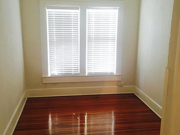 5th image of 201 5th St S APT 12