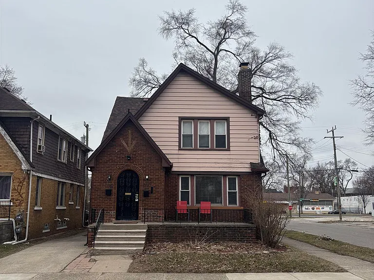 17215 Warrington Dr — Photo 3