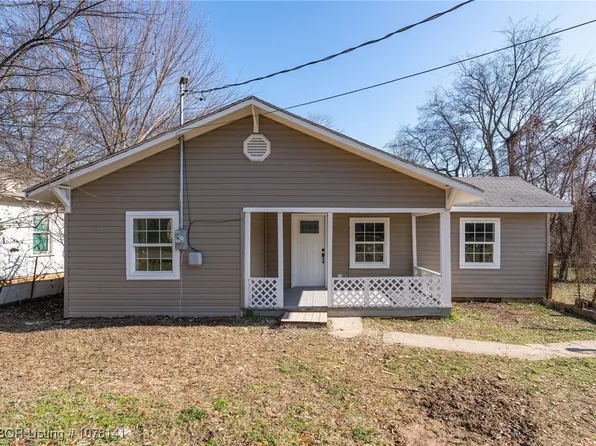 814 N 21st St, Van Buren, AR 72956