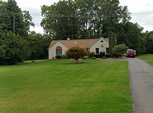 10844 Inkster Rd, Romulus, MI 48174