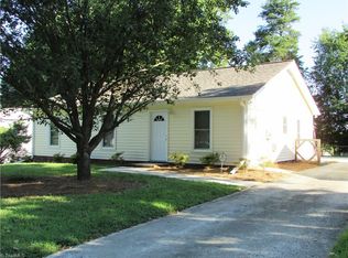 524 Apple Ridge Rd, Greensboro, NC 27406