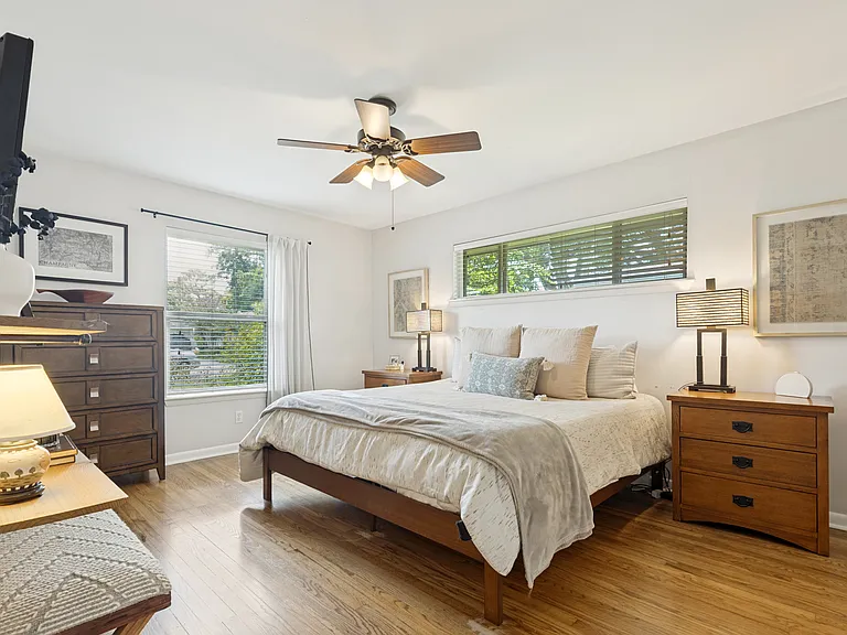 10031 Timberoak Dr — Photo 10