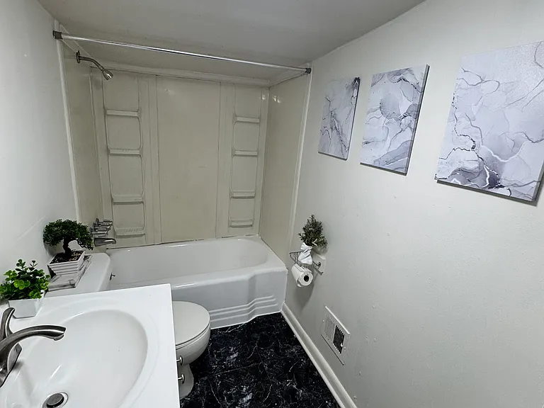 7267 Benedict Ave #2 — Photo 18
