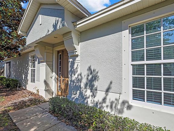 3rd image of 13719 Eastfork Ln