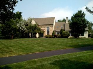 347 Harshaw Dr, Chester Springs, PA 19425