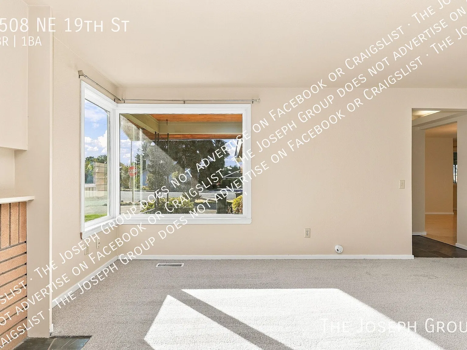 Bright 3-Bedroom Home Near I-405! — Photo 4