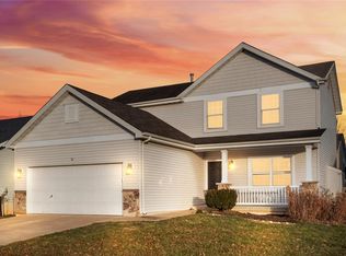 30 Landon Way Ct, Wentzville, MO 63385
