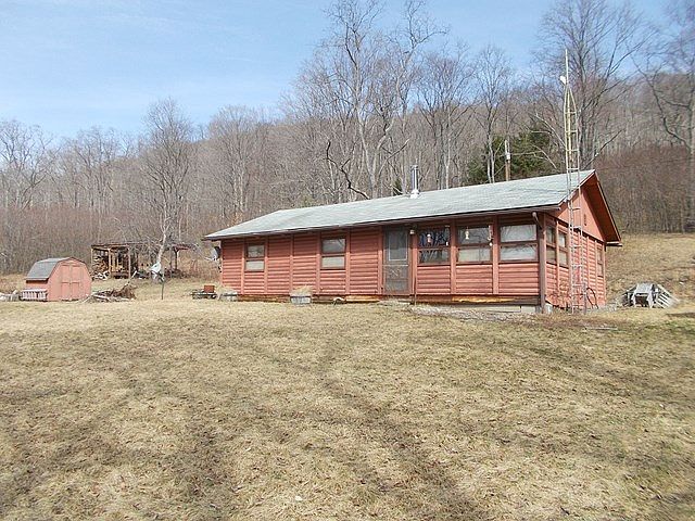 1st image of 80 Crowell Hollow Ln