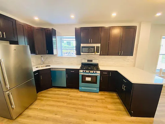 Rented by Amin Property Group Inc | media 13