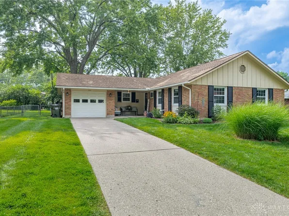 4225 Fernbrook St, Dayton, OH 45440