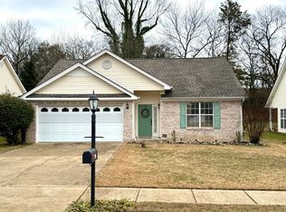 2760 Derby Downs Dr, Chattanooga, TN 37421