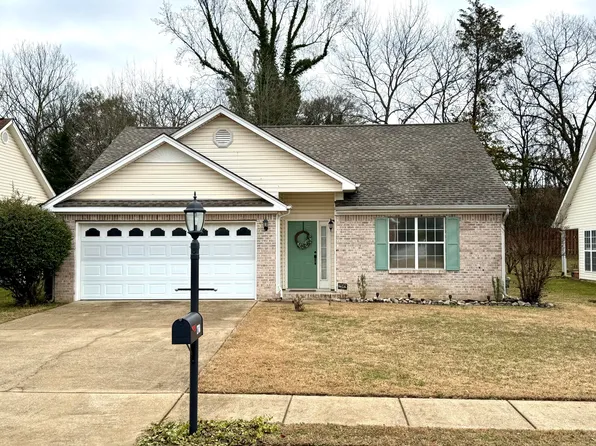 2760 Derby Downs Dr, Chattanooga, TN 37421