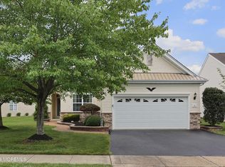 8 Sable Ct, Barnegat, NJ 08005