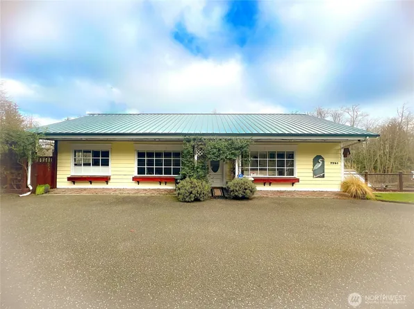 7251 Oak Bay Road, Port Ludlow, WA 98365