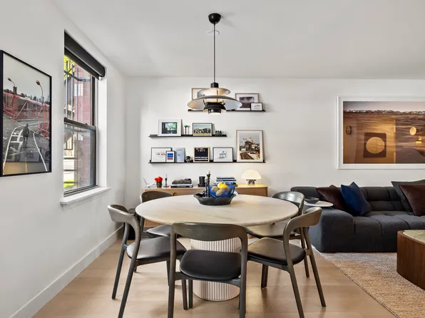 256 Bedford Avenue image 6 of 27