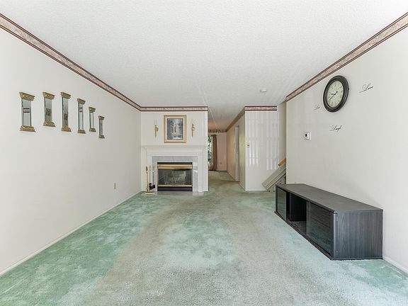 5th image of 104 Cherokee Dr #1102