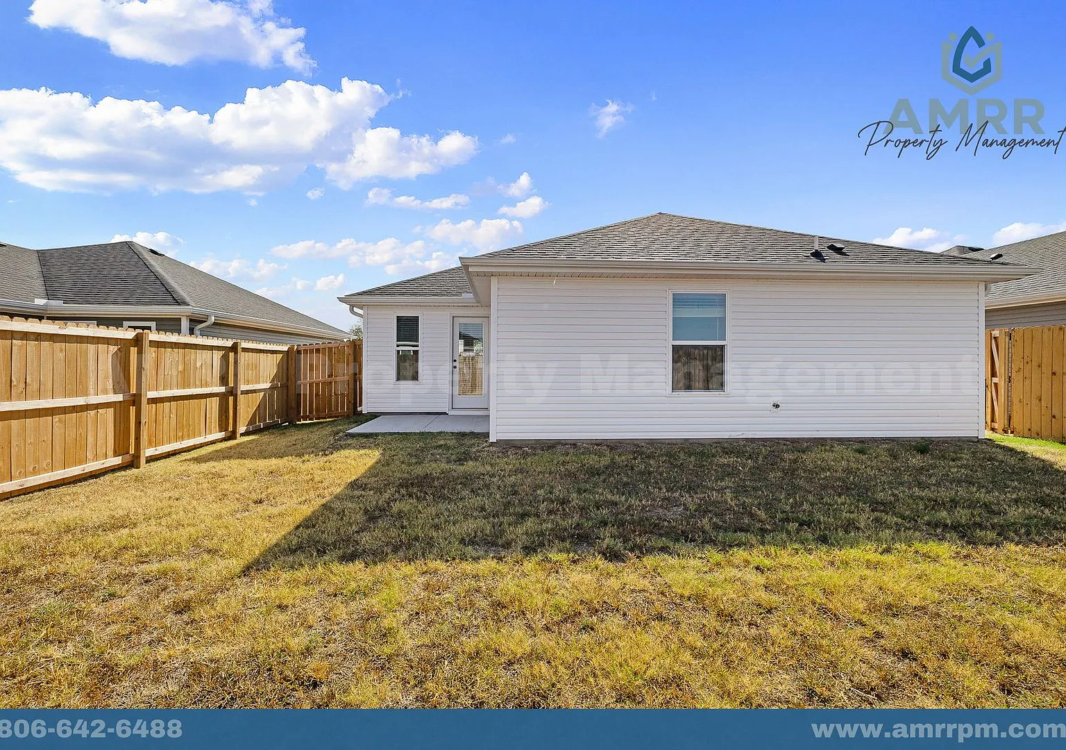 Special Offer: Save $200 Off On Rent Per Month! - Decatur 3 Bedroom Home! — Photo 2