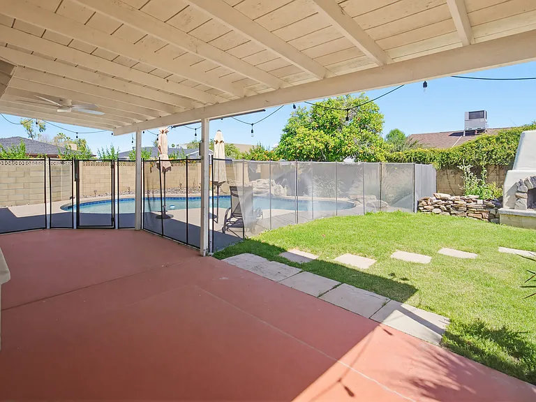6503 S Bonarden Ln — Photo 8