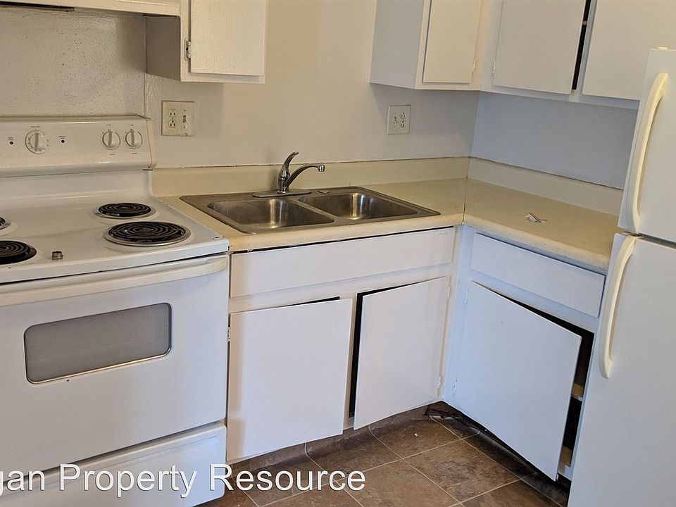 2nd image of 21701 W McNichols Rd APT 1