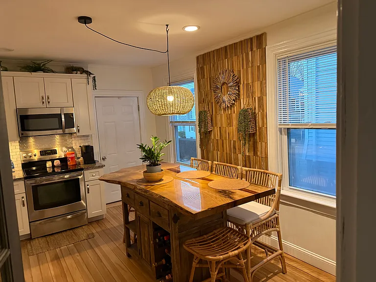 92 Warner St #2 — Photo 6