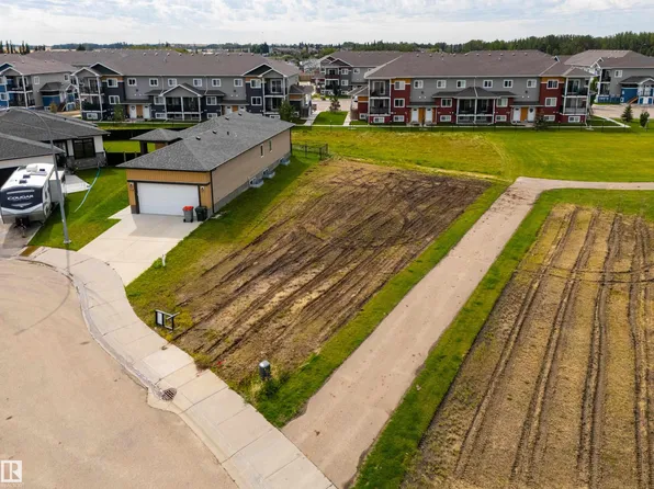 39 Sun Meadows Clos, Stony Plain, AB T7Z 0K1