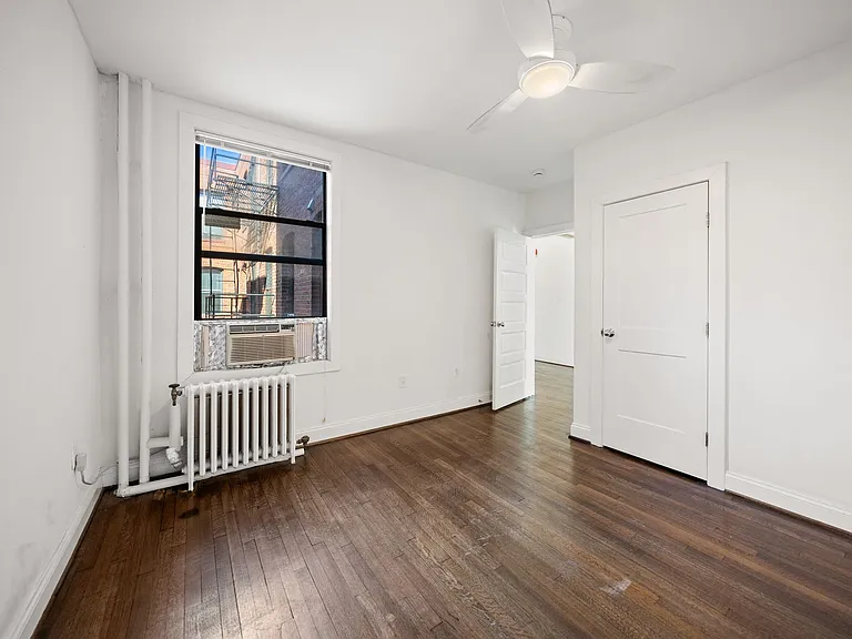 1443 T St NW #32 — Photo 14
