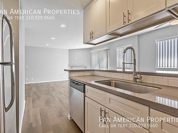 2nd image of 1216 S Corning St #5