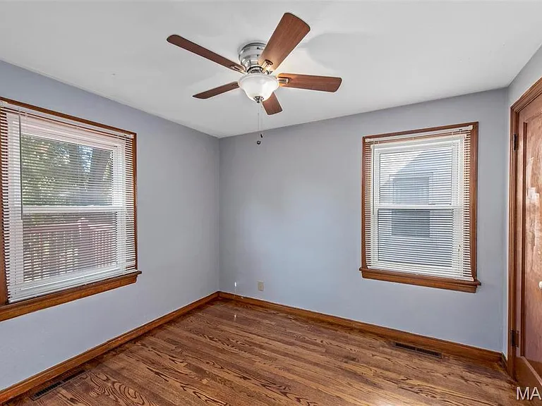 3319 Eminence Blvd — Photo 18