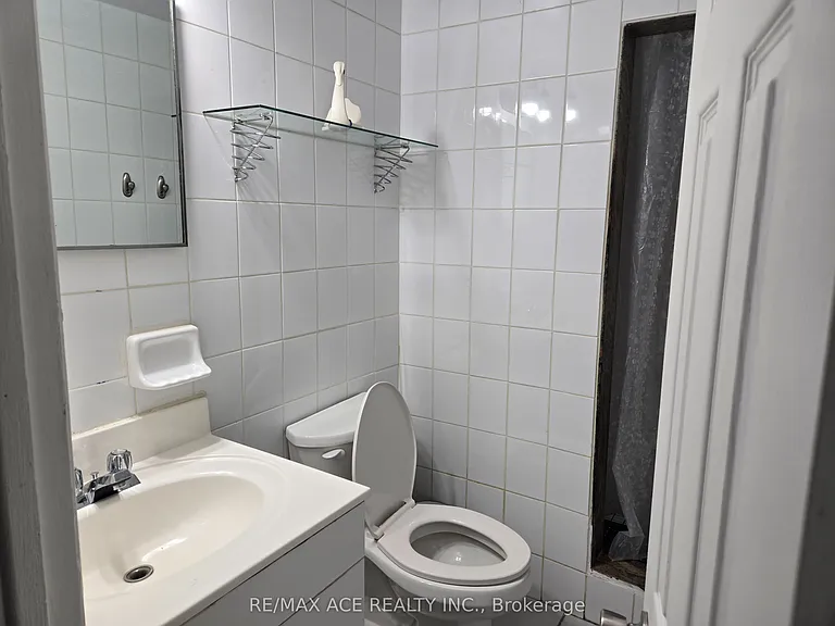 65 Dellbrook Cres #BASEMENT — Photo 16