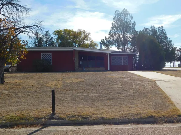 821 NW 6th St, Guymon, OK 73942
