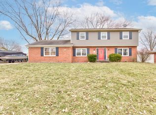 205 Lake View Dr, Greenfield, IN
