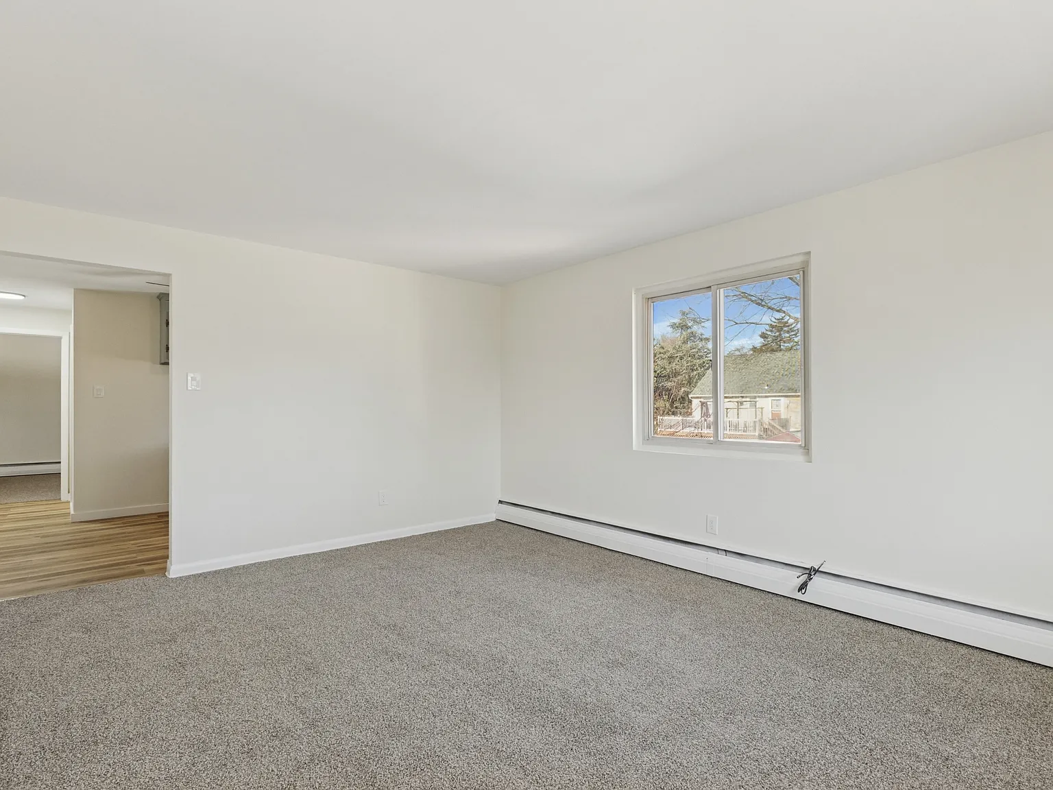 301 Rice St — Photo 2